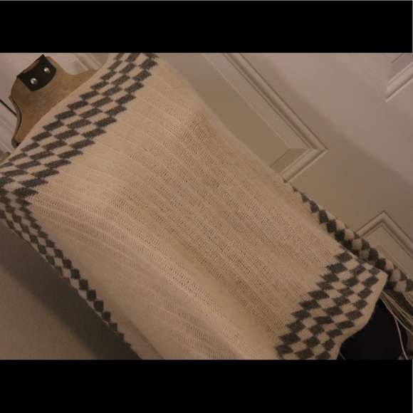 Karma Cream Gray Sweater Poncho Fringe Tassels Woven Diamond Pattern Trim - Picture 3 of 10